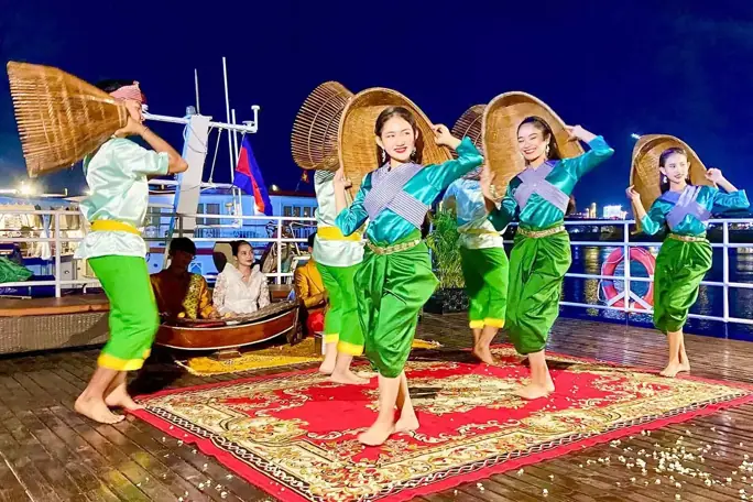 river-dance-mekong-classic-cruise1